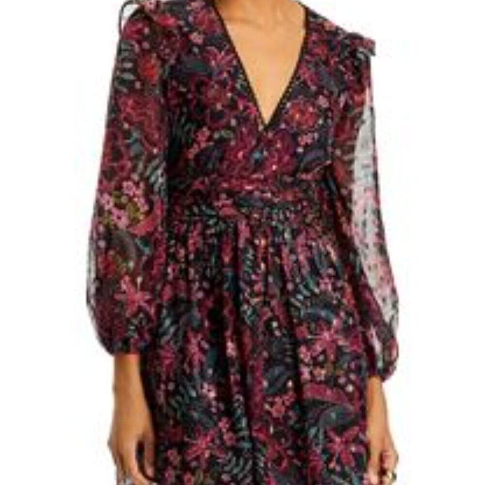 AQUA NWT LONG SLEEVE METALLIC FLORAL SIZE MED 1199
